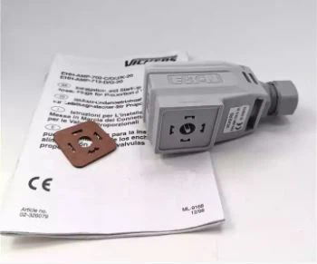 Vickers EHH Seri EEA Amplifier EHH-AMP-702-K-20 EEA-PAM-513-A-32 EEA-PAM-535-B-32 Steker Katup Proporsional Di barisan
